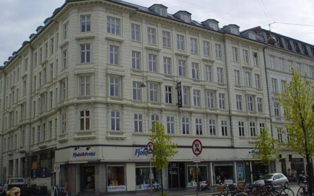 Hotel Windsor вид на фасад