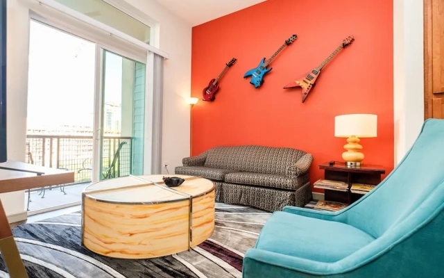CrashPad Downtown Houston