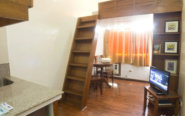 Isabelle Garden Hotel & Suites