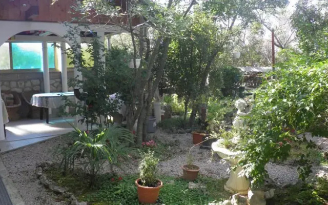 Apartments Kalanj