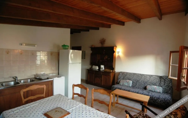 La Liscia e Villa Ange Canale