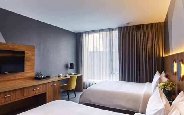 Pullman Lima San Isidro