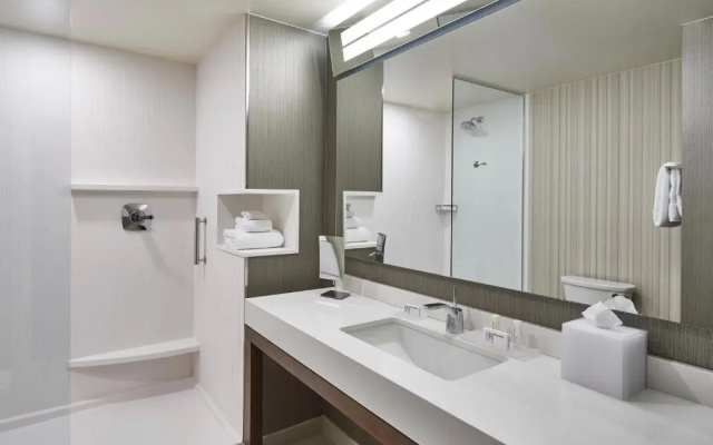Courtyard by Marriott Albany Airport