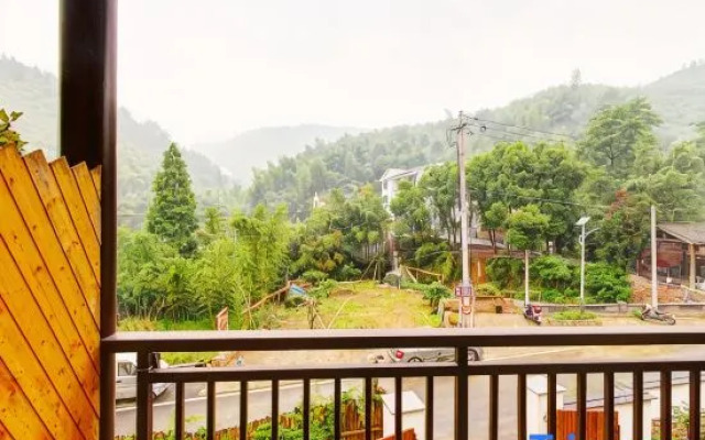 Yuan Ming Hotel