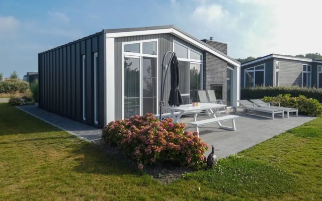 Water Resort Oosterschelde Wemeldinge