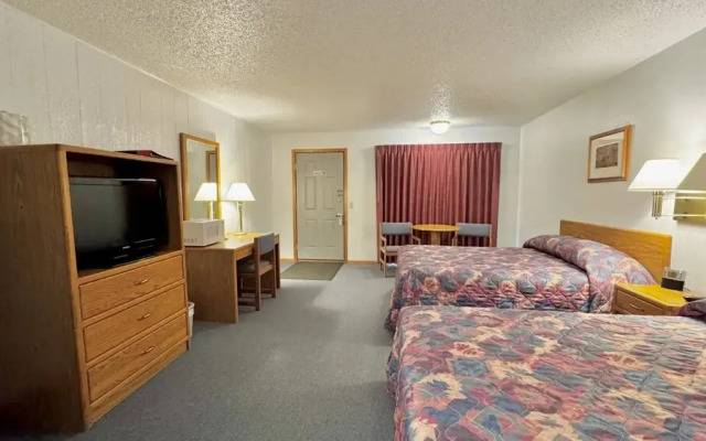 North Winds Lodge LLC