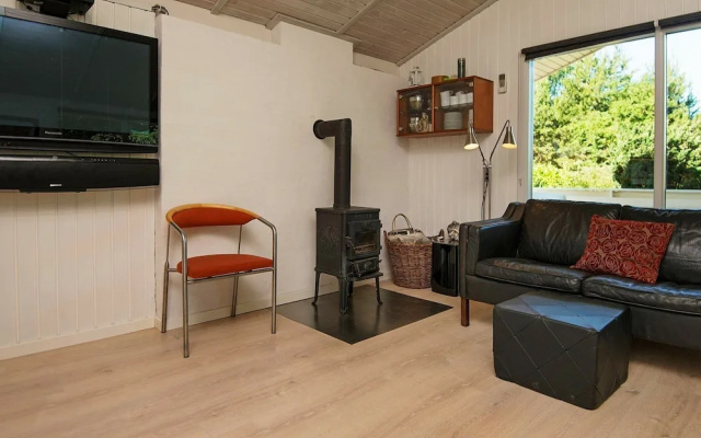 Beautiful Holiday Home in Glesborg With Roofed Terrace