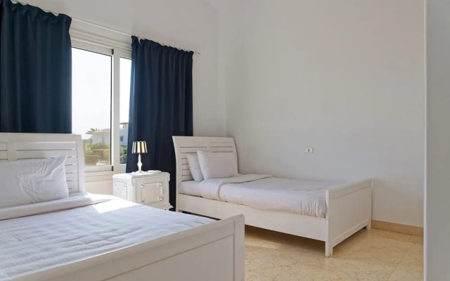 Vesta - Luxury Villa - 5BR - White Villas