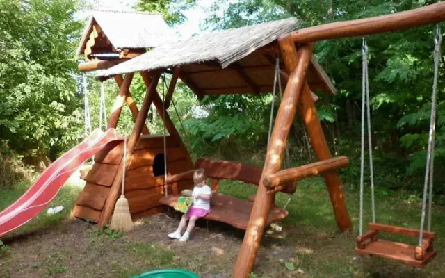 Vadvirágos Pihenőhely