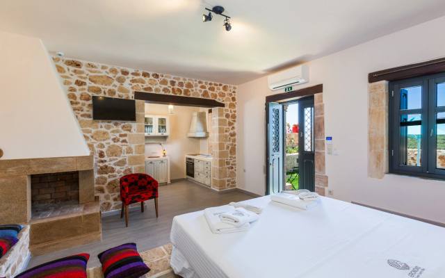 ERONDAS Cretan Country Villas