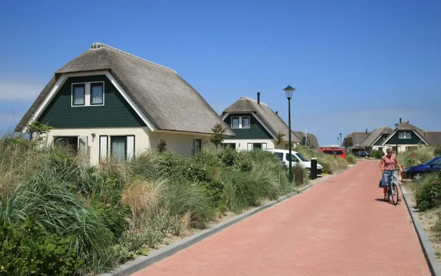 Thatched, Attractive Villa in Julianadorp near Beach