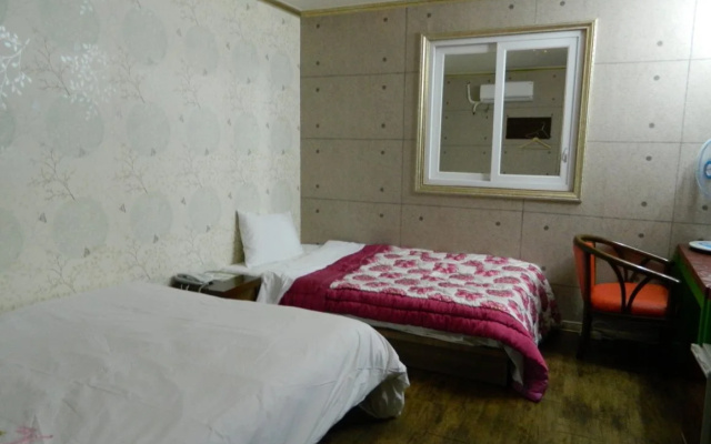 Windsor Royal Motel