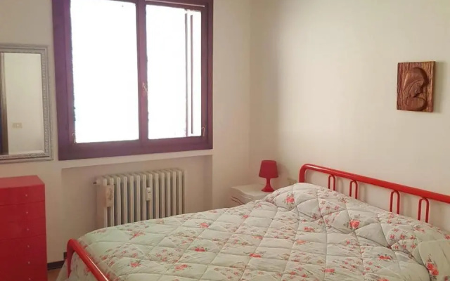 026 Bilocale con Caminetto Giustino