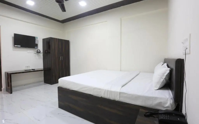 Capital O 85712 Hotel Star Inn