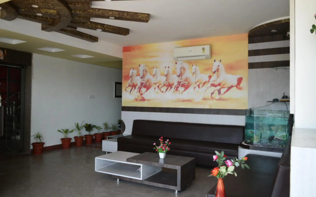 Hotel Opera Inn near Central Bus Stand