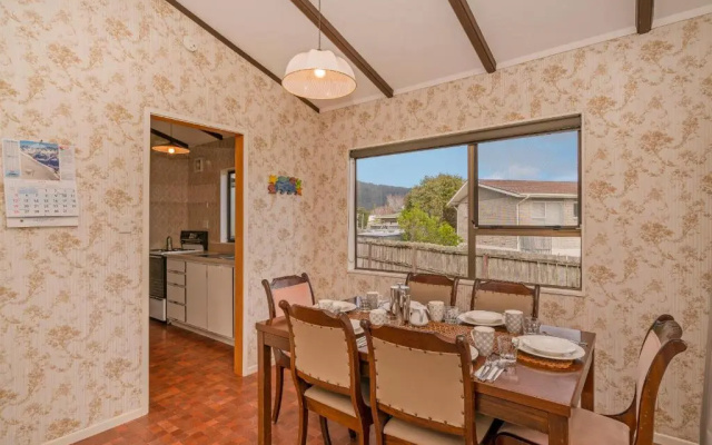 Pleasant Pauanui - Pauanui Holiday Home