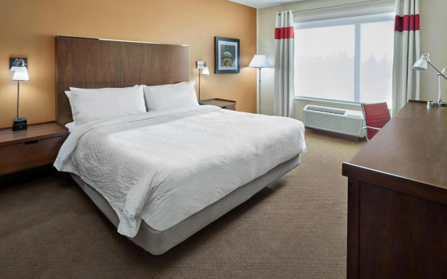 Four Points by Sheraton Edmonton West