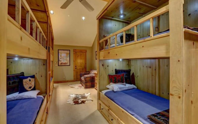 Snowberry by Elevation Accommodations
