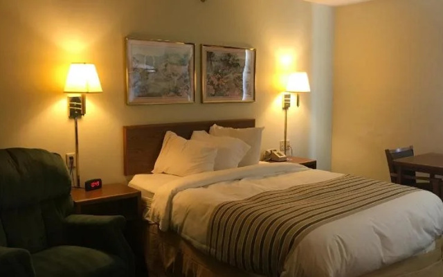 Rodeway Inn