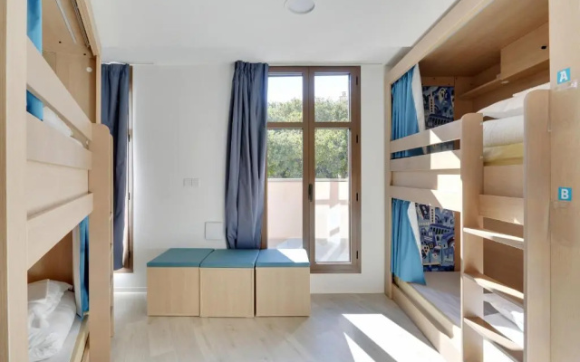 The People - Marseille - Hostel
