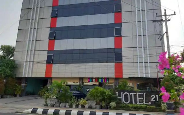 hotelImage