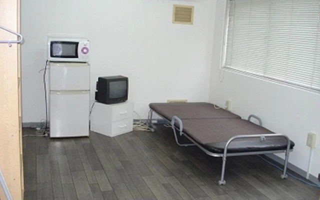 Tennoji Downtown Hostel Women Only (хостел для женщин)