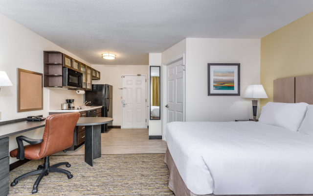 Candlewood Suites Secaucus - Meadowlands by IHG