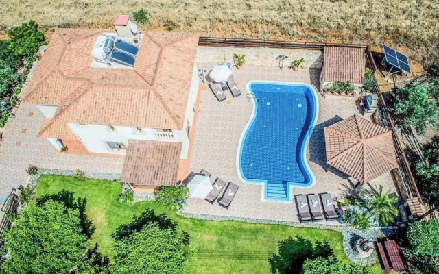 Villa Nikos Argaka