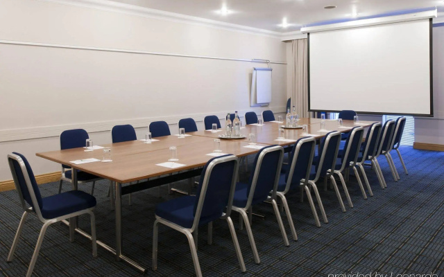 Holiday Inn Leeds Wakefield M1 Jct.40 by IHG