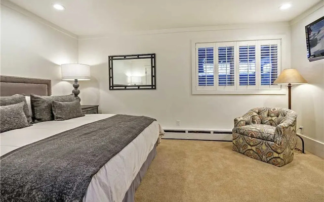 Remington Retreat - 6 Bedrooms Home