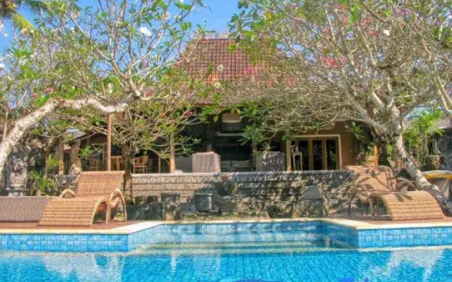 UMAH D'KALI - private villa - 2 to 20 people