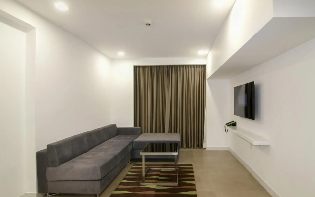 Lemon Tree Hotel Banjara Hills