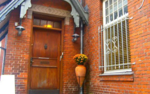 Отель Casa Corner Bed & Breakfast вид на фасад