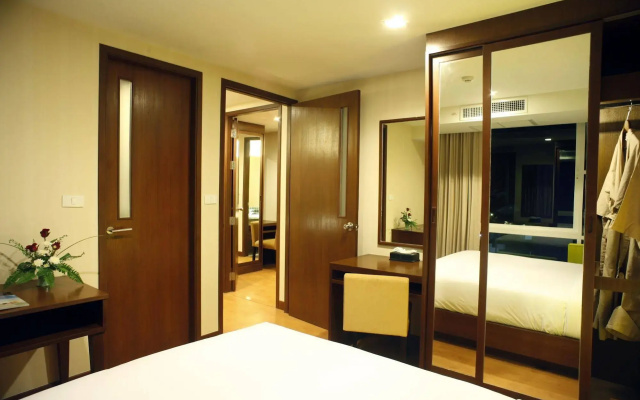 The Kris Residence