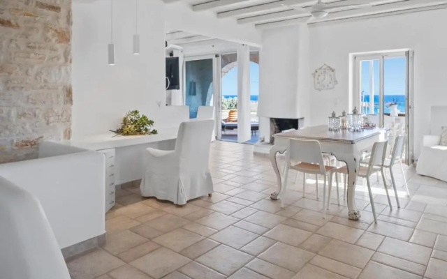 Scenic Seaview villa at Faragas