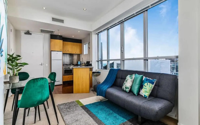 Spacious One Bedroom With Pool And Gym!
