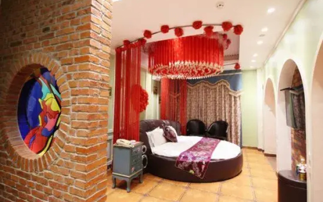 Aiju Hotel (Gaizhou Central Hospital)