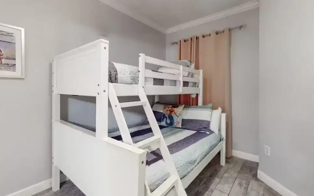 Enclave 404
