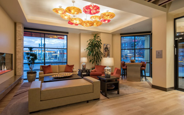 Inn at 500 Capitol