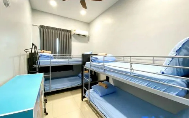 Metropol 3Bedroom Suites @ Jovial