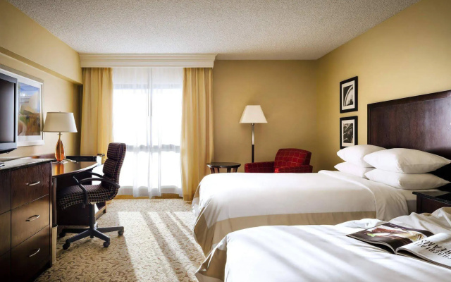 Marriott Riverside at the Convention Center