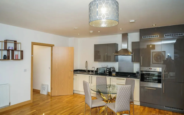 Dartford Luxury 2 Bed Apartment