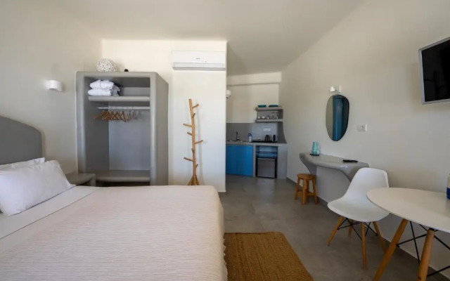 Akrorama Villa & Suites