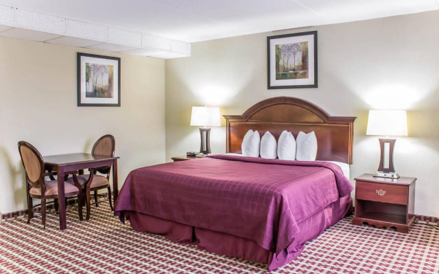 Quality Inn & Suites Fayetteville