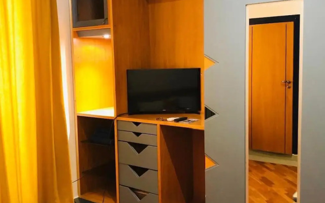 Santa Maria La Nova 21 B&B