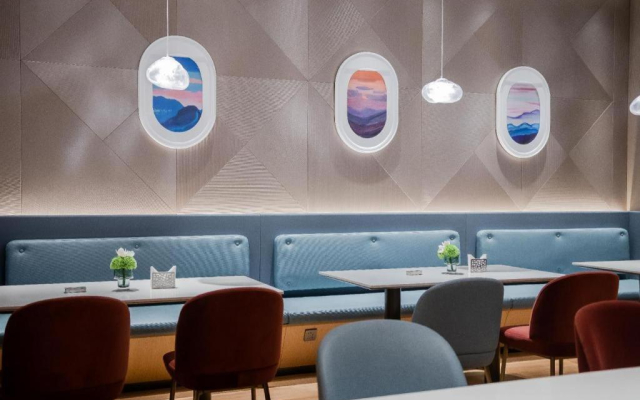 SKYBIRD Hotel (Shanghai International Resort - Chuansha Metro Station Store)
