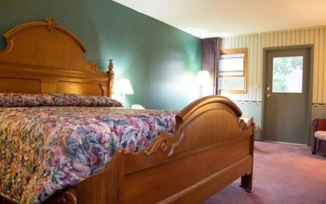 The Shelby Inn