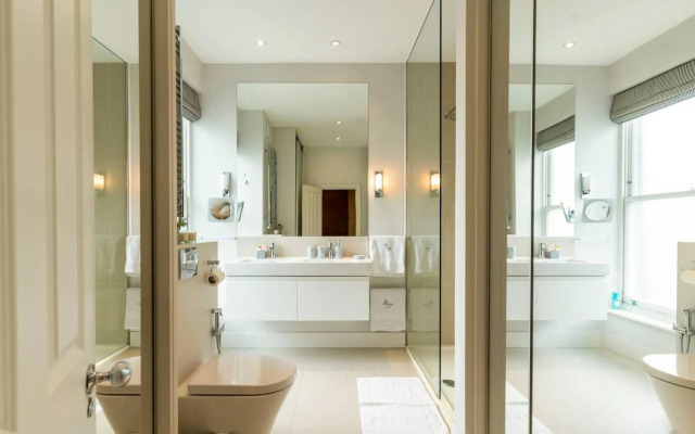 Spacious & Modern 3brs House in Central London