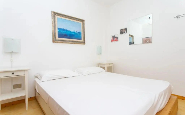 N215 - Numana, trilocale con portico
