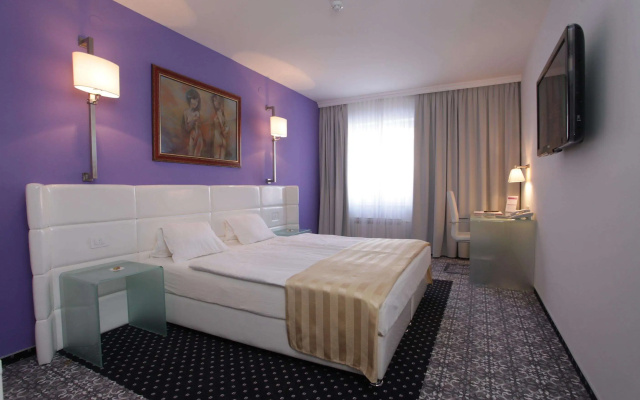 Hotel Phoenix
